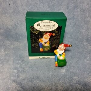 1996 Miniature 2" Rudolph's Helper Hallmark Keepsake Ornament Collectors Club